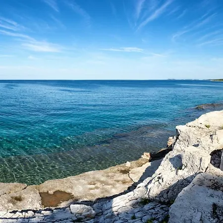 Apartamento Lovely Near Centar Pula